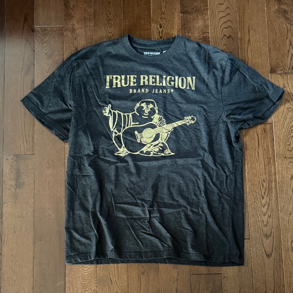 True Religion Men's Gold Logo Shirt - Medium